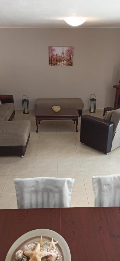 Fotini'S Apartment 2 Néa Péramos Екстериор снимка
