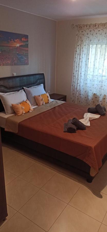 Fotini'S Apartment 2 Néa Péramos Екстериор снимка